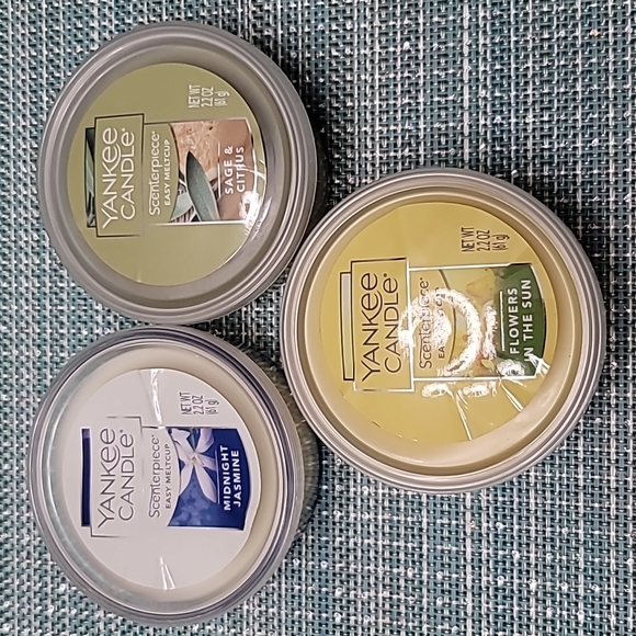 Yankee Candle Other - Yankee Candle Scenterpiece Meltcups-lot of 3